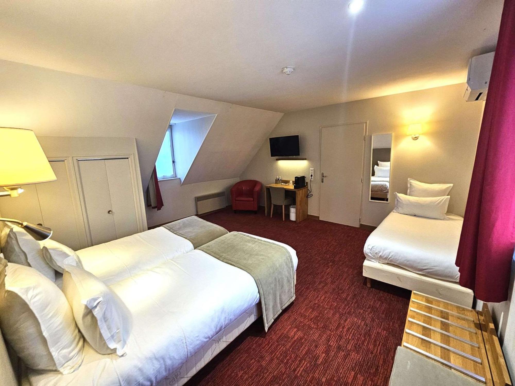 Auberge Du Lac, Sure Hotel Collection By Best Western Mesnil-Saint-Pere Exterior photo
